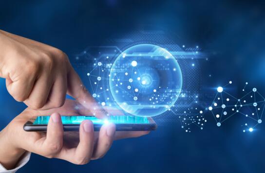 如何在大數(shù)據(jù)開發(fā)、大數(shù)據(jù)分析與網(wǎng)絡(luò)技術(shù)開發(fā)之間做出明智選擇